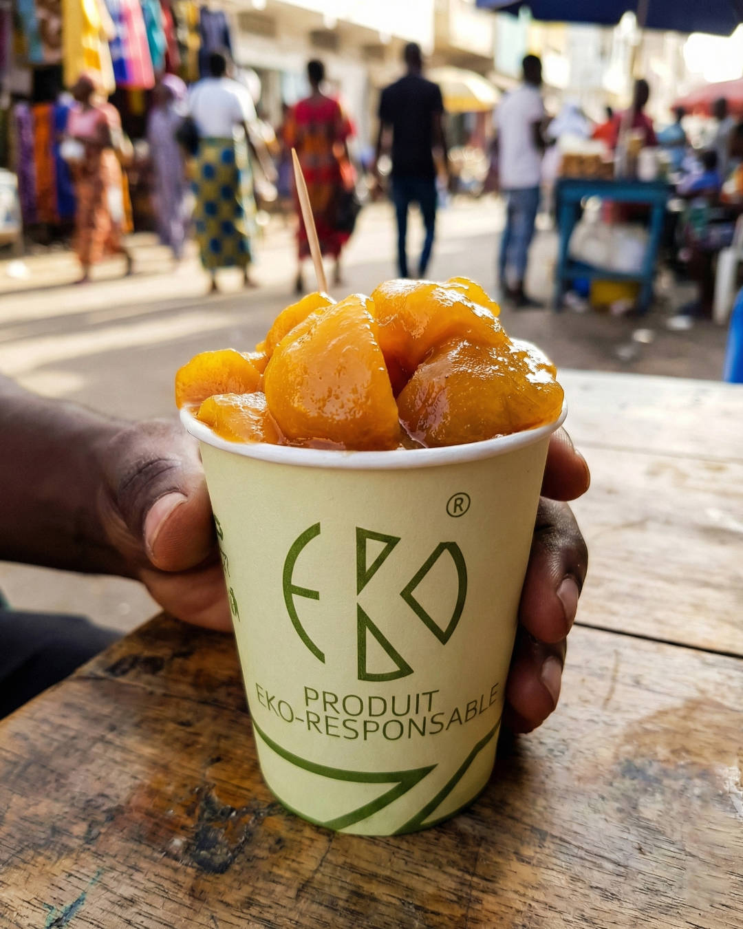 Kayit gobelet marché rue Dakar Sénégal