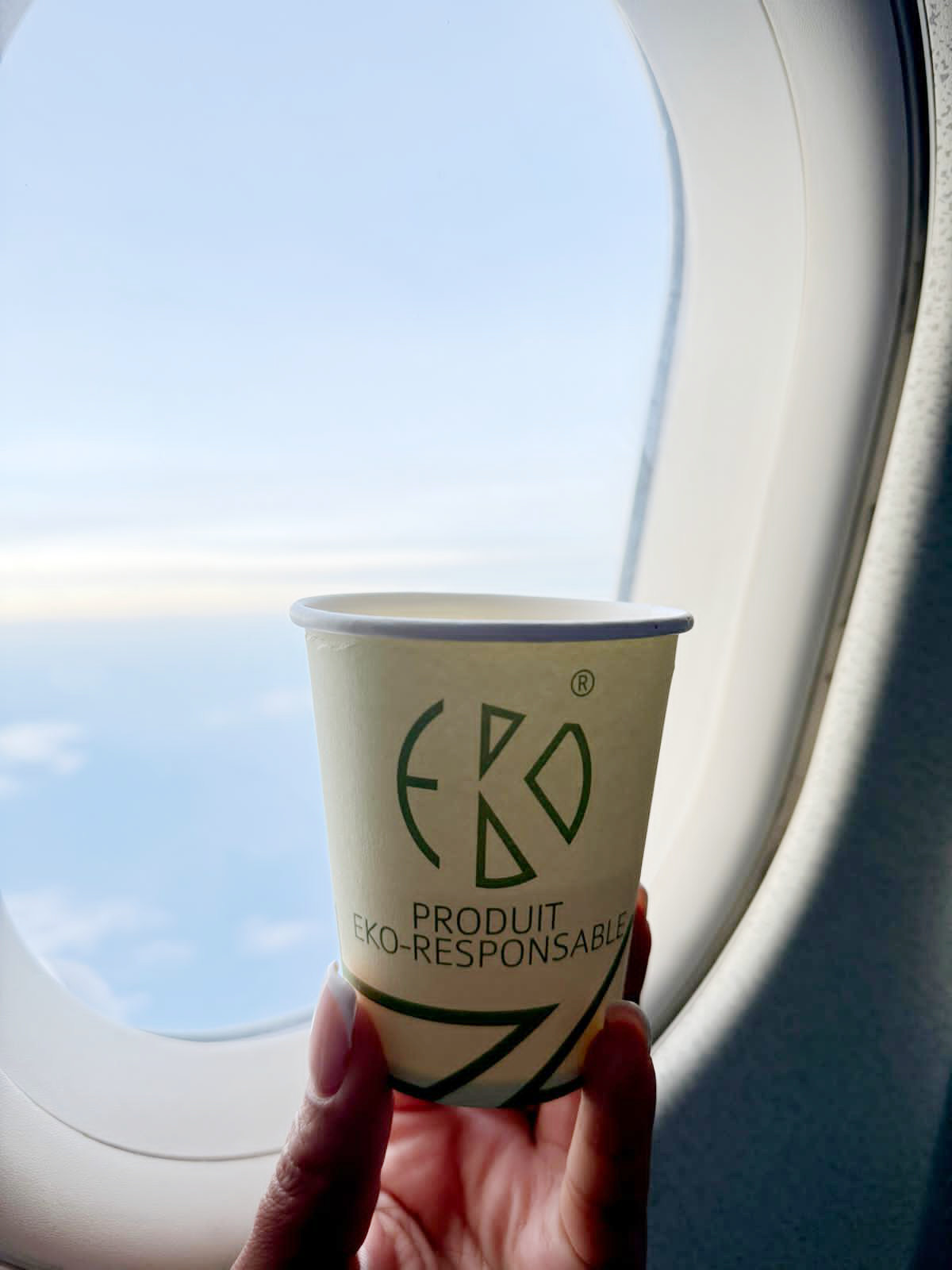 Kayit gobelet avion aéroport Sénégal